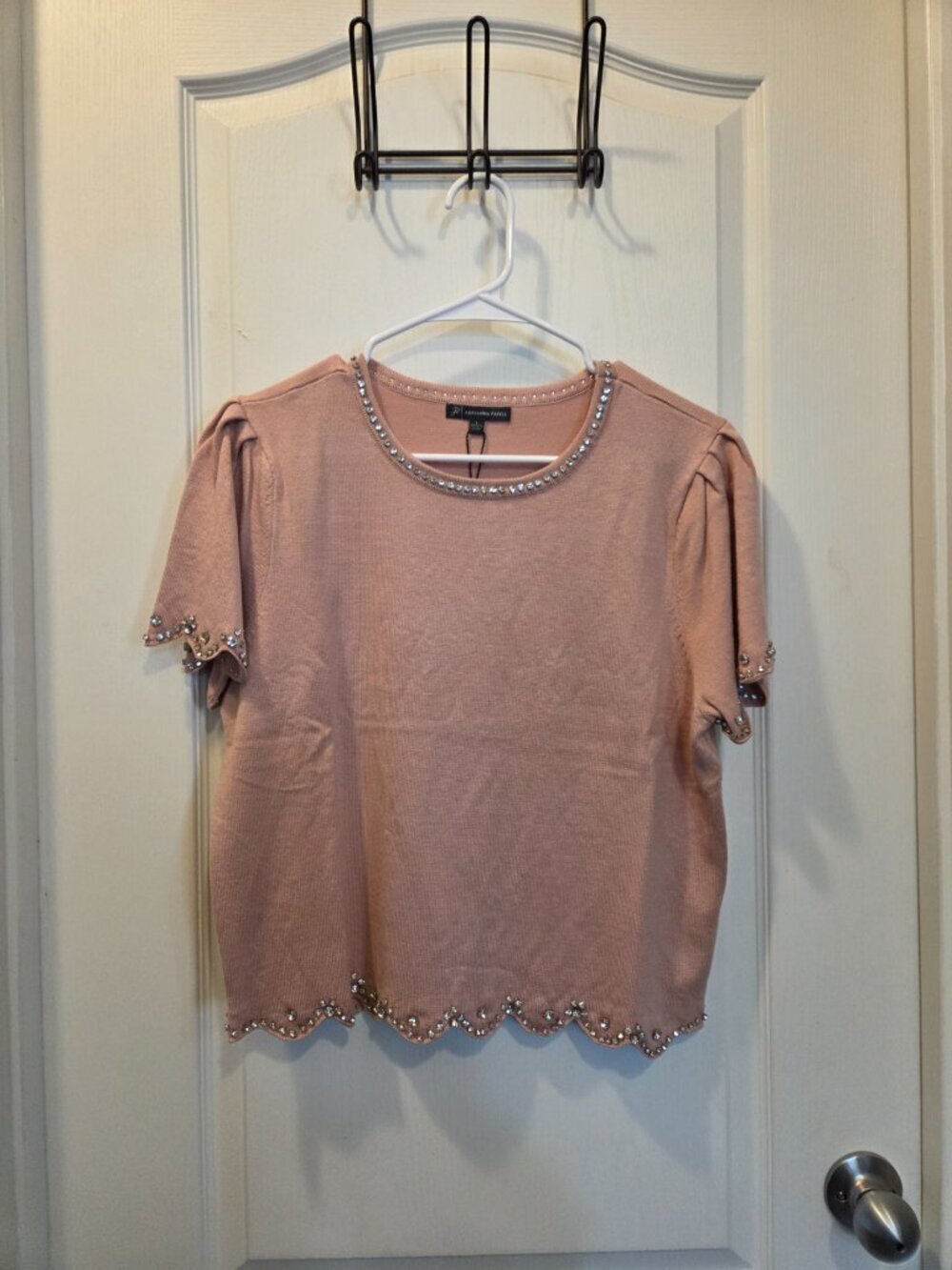 Adrianna Papell NWT Misty Rose Rhinestone Scalloped Cropped Sweater Large - Picture 3 of 10